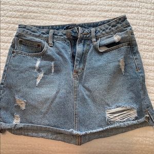 denim skirt
